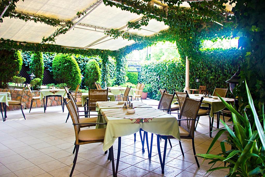 Molnár Hotel