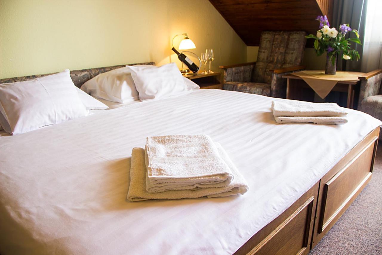 Molnár Hotel 3*